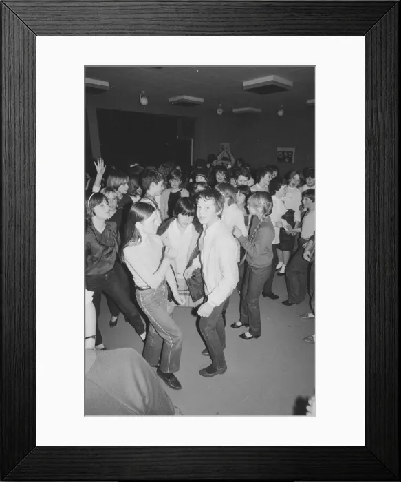 Framed Print : Teenagers at a Disco. 10th February 1982 Framed Print : Teenagers at a Disco. 10th February 1982