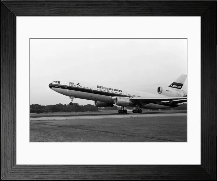 Framed Print : The inaugural flight of the new transatlantic Skytrain service from Gatwick airport Framed Print : The inaugural flight of the new transatlantic Skytrain service from Gatwick airport
