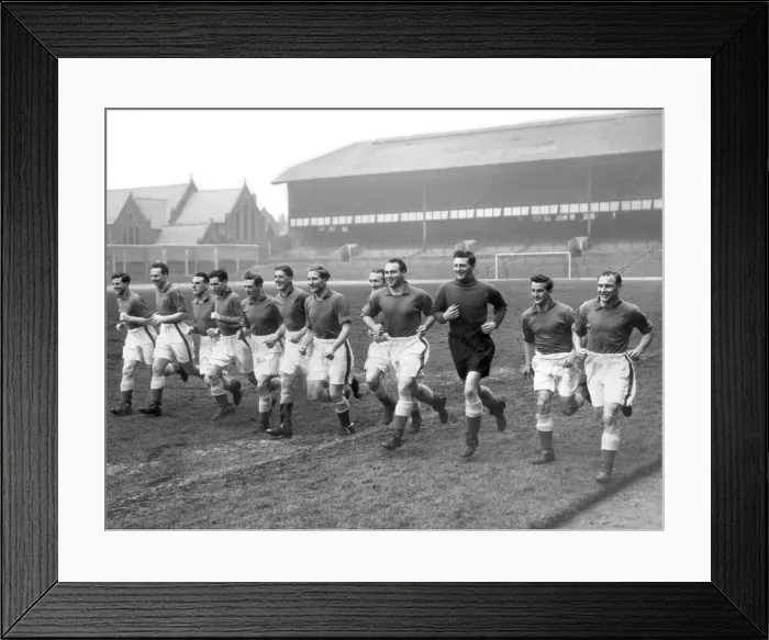 Framed Print : Everton players training at Goodison Park in preparation for an FA Cup match against