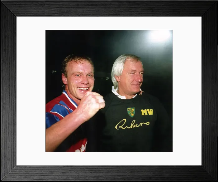 Framed Print : Jeremy Goss Norwich City footballer celebrates with manager Mike Walker after beating Framed Print : Jeremy Goss Norwich City footballer celebrates with manager Mike Walker after beating