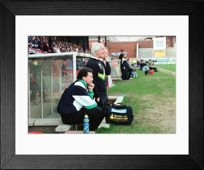 Framed Print : Wimbledon v Norwich, league match at Plough Lane, Saturday 20th March 1993 Framed Print : Wimbledon v Norwich, league match at Plough Lane, Saturday 20th March 1993
