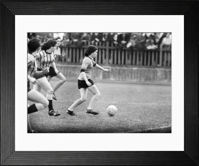 Framed Print : England v Scotland, unofficial international, England (Foden Ladies Framed Print : England v Scotland, unofficial international, England (Foden Ladies