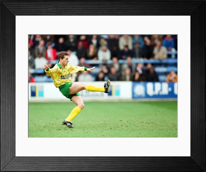 Framed Print : QPR v Norwich, league match at Loftus Road, Saturday 6th March 1993 Framed Print : QPR v Norwich, league match at Loftus Road, Saturday 6th March 1993