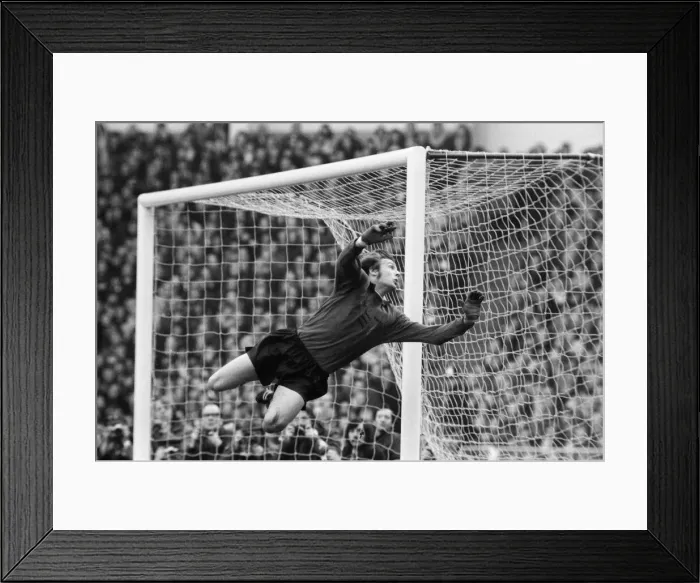 Framed Print : Action from the 1974 League Cup final at Wembley Stadium Framed Print : Action from the 1974 League Cup final at Wembley Stadium