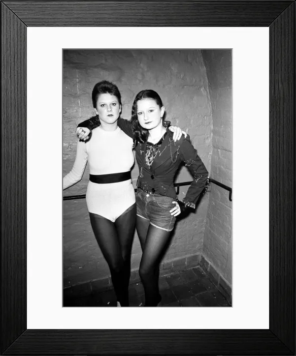 Framed Print : Punk Rockers at The Global village disco. 20th November 1976 Framed Print : Punk Rockers at The Global village disco. 20th November 1976