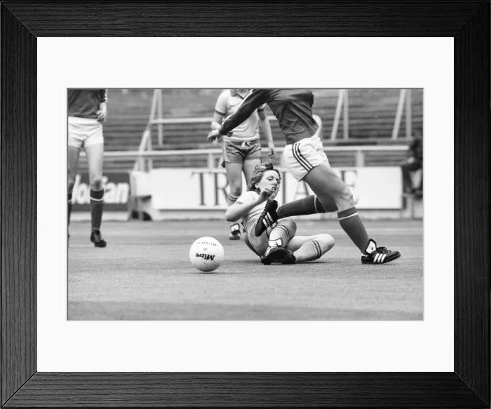 Framed Print : Lowestoft v Cleveland Spartans, The FA Womens Cup Final, 1st May 1982