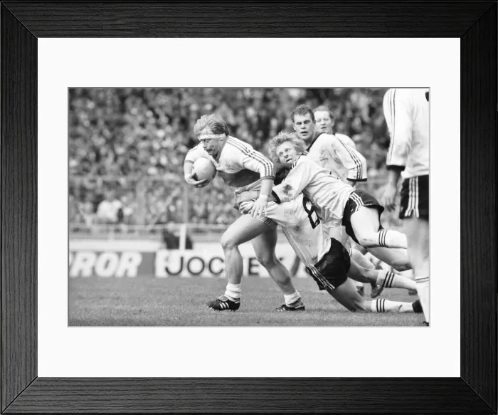 Framed Print : Widnes put up a desperate defence to stop Hull Kingston Rovers scoring a try during Framed Print : Widnes put up a desperate defence to stop Hull Kingston Rovers scoring a try during