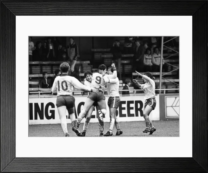 Framed Print : England 1 v Sweden 0, Womens European Cup Final 2nd Leg, held at Kenilworth Road Framed Print : England 1 v Sweden 0, Womens European Cup Final 2nd Leg, held at Kenilworth Road