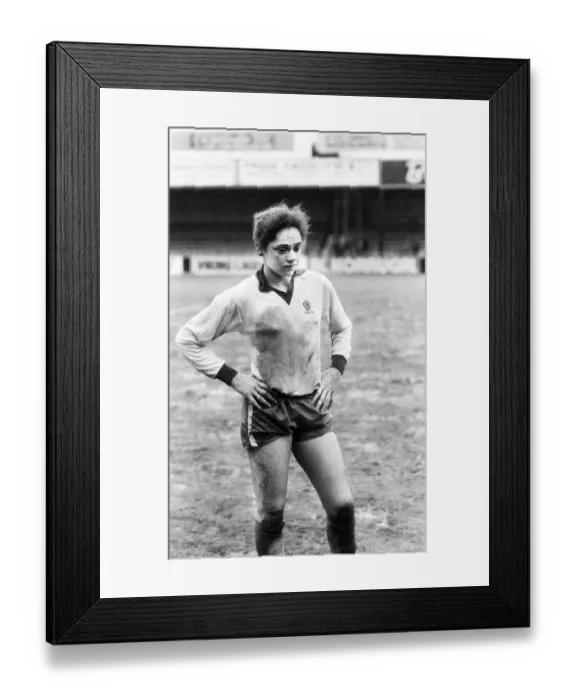 Framed Print : England 1 v Sweden 0, Womens European Cup Final 2nd Leg, held at Kenilworth Road Framed Print : England 1 v Sweden 0, Womens European Cup Final 2nd Leg, held at Kenilworth Road