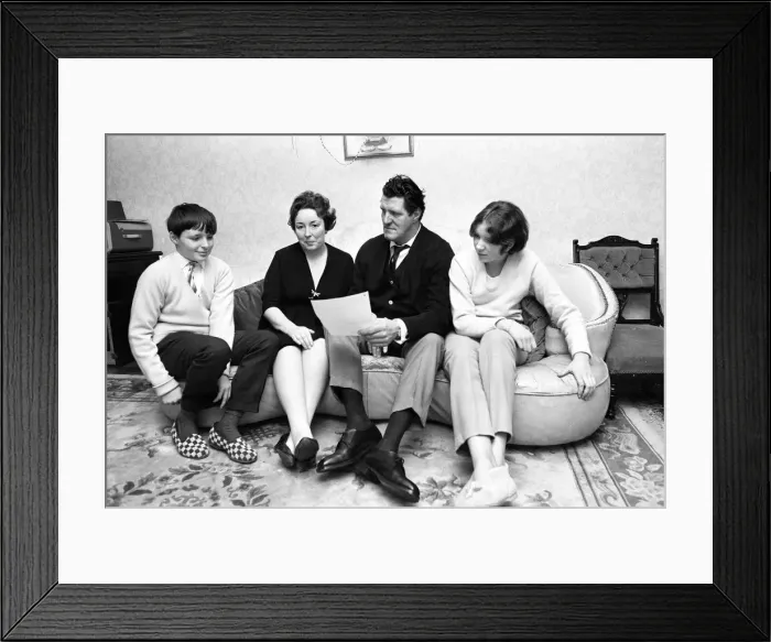 Framed Print : Tommy Cooper, pictured at home with family, wife Gwen, son Thomas and daughter Vicky Framed Print : Tommy Cooper, pictured at home with family, wife Gwen, son Thomas and daughter Vicky