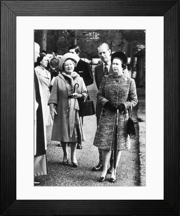 Framed Print : The Queen and The Duke of Edinburgh with The Queen Mother after a morning service Framed Print : The Queen and The Duke of Edinburgh with The Queen Mother after a morning service