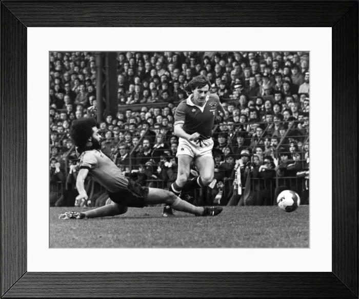 Framed Print : Manchester United v. Wolverhamton Wanderers. United Framed Print : Manchester United v. Wolverhamton Wanderers. United