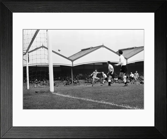 Framed Print : Wolverhampton Wanderers Vs, Derby County 11th September 1965 Framed Print : Wolverhampton Wanderers Vs, Derby County 11th September 1965