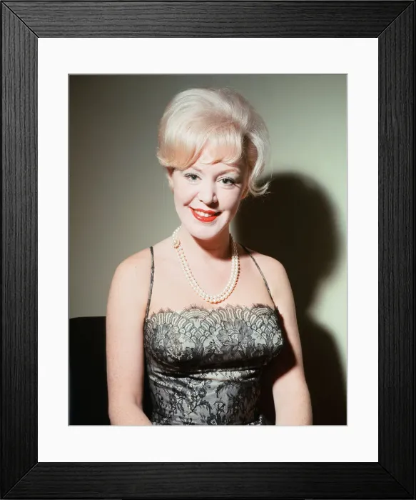 Framed Print : Singer Kathy Kirby showing off her new hairstyle. 24th November 1965