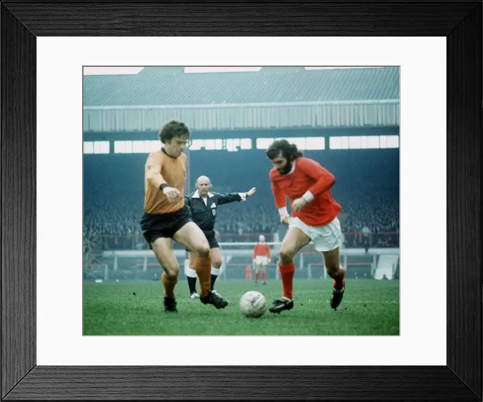 Framed Print : George Best (right) 1971 Manchester United and F Munroe of Wolverhampton football
