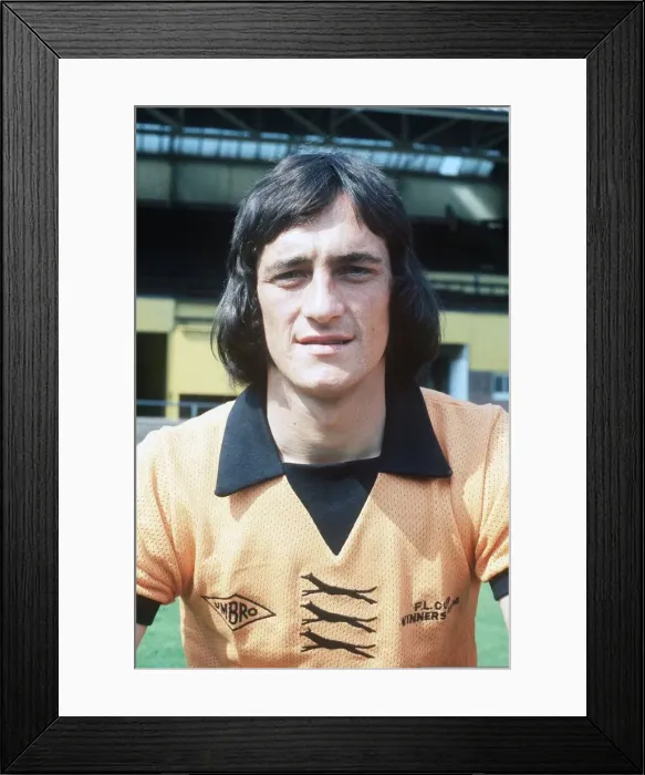 Framed Print : Ken Hibbitt Wolverhampton Wanderers football player 1974 Framed Print : Ken Hibbitt Wolverhampton Wanderers football player 1974