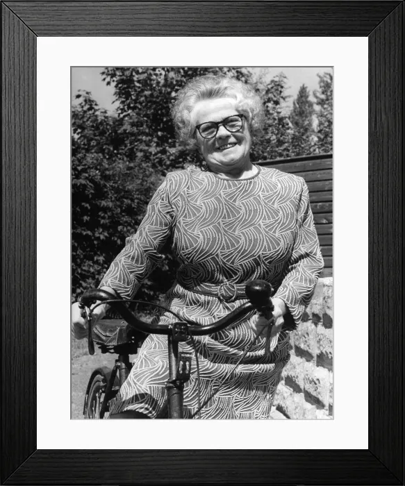 Framed Print : If you want a healthy job and like meeting people, deliver the mail, says Mrs Framed Print : If you want a healthy job and like meeting people, deliver the mail, says Mrs