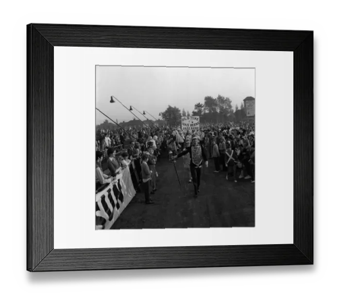 Framed Print : The finals of the North of England Juvenile Jazz Band Championships at Brough Park