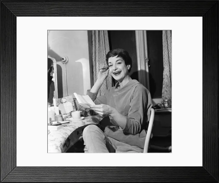 Framed Print : English jazz singer and actress Annie Ross, who appears in the show Cranks Framed Print : English jazz singer and actress Annie Ross, who appears in the show Cranks