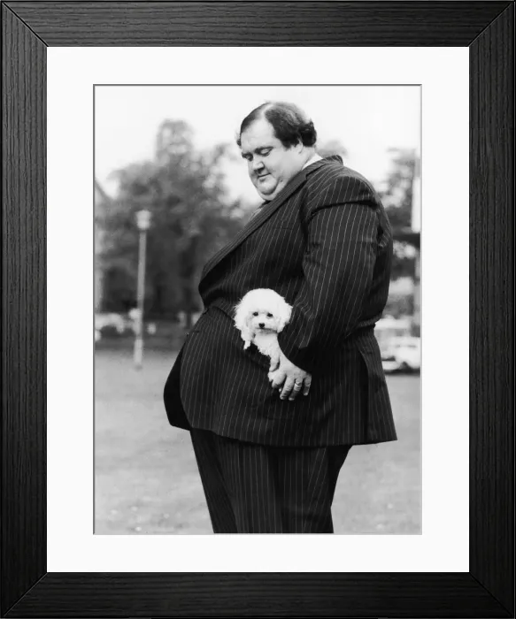 Framed Print : 28 stone Colin Taylor and his poodle Tiny Tina in his pocket, go for a walk in Streatham Framed Print : 28 stone Colin Taylor and his poodle Tiny Tina in his pocket, go for a walk in Streatham