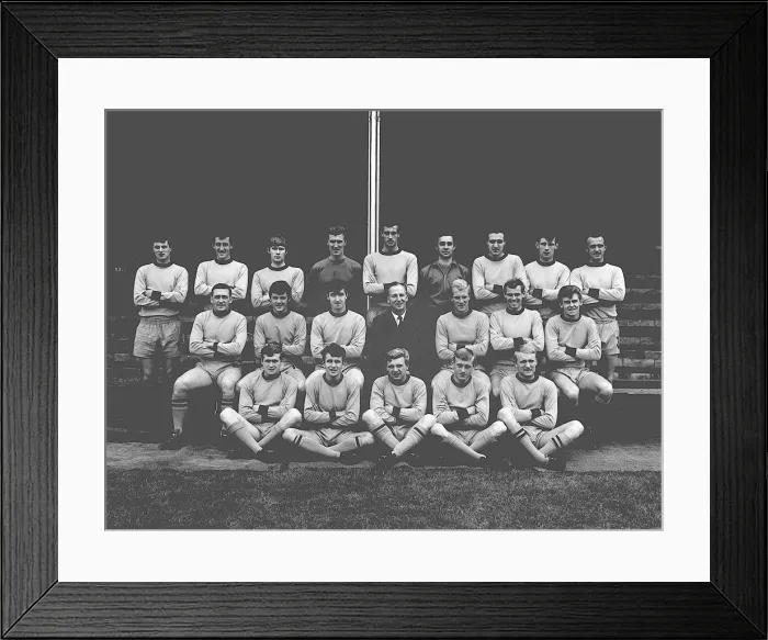 Framed Print : Wolverhampton Wanderers 1965 Team Line up Framed Print : Wolverhampton Wanderers 1965 Team Line up