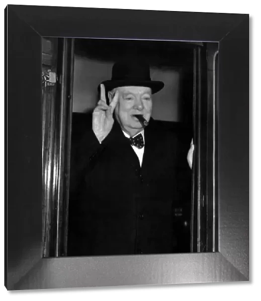 Sir Winston Churchill gives his famous V for victory sign, Blackpool