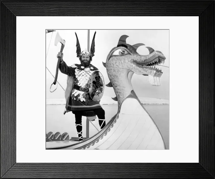 Framed Print : The Up Helly Aa Viking Fire Festival in Lerwick, Shetland Framed Print : The Up Helly Aa Viking Fire Festival in Lerwick, Shetland