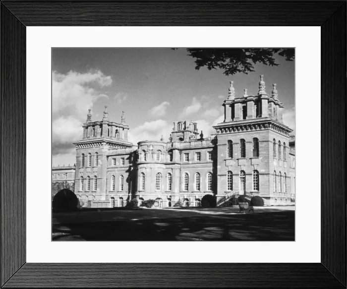Framed Print : General view of Blenheim Palace in Oxfordshire, residence of the Dukes of Marlborough