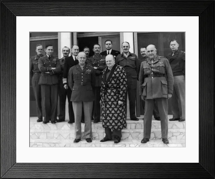 Framed Print : After an informal luncheon party on Christmas Day to celebrate his recovery from a severe