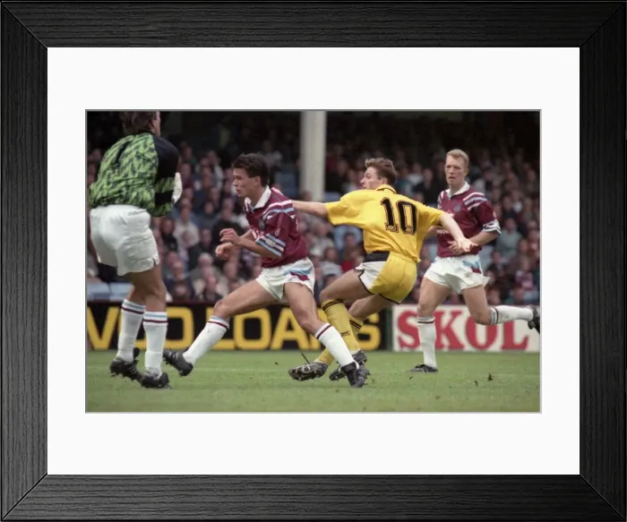 Framed Print : Coventry City v West Ham at Upton Park. The final score was 0-1 to the Sky Blues