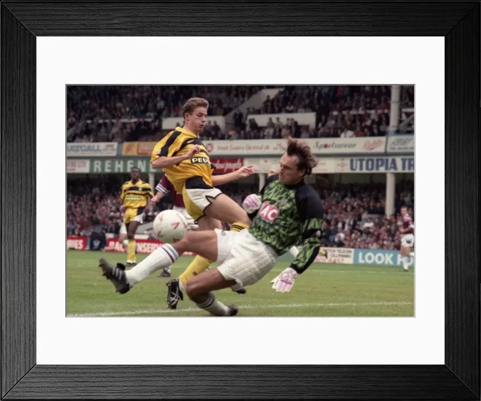 Framed Print : Coventry City v West Ham at Upton Park. The final score was 0-1 to the Sky Blues Framed Print : Coventry City v West Ham at Upton Park. The final score was 0-1 to the Sky Blues