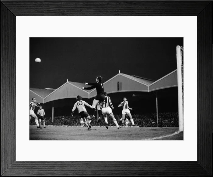 Framed Print : UEFA Cup. Wolverhampton Wanderers v. Juventus 23rd March 1972 Framed Print : UEFA Cup. Wolverhampton Wanderers v. Juventus 23rd March 1972
