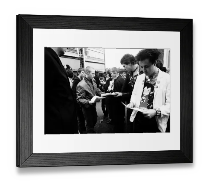 Framed Print : Punk rockers march in London. 3rd February 1980