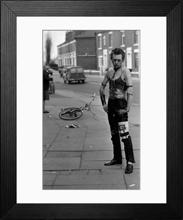 Framed Print : Punk Rockers at Woolwich. Accountancy student Ian Hodge who gave up studying for Framed Print : Punk Rockers at Woolwich. Accountancy student Ian Hodge who gave up studying for