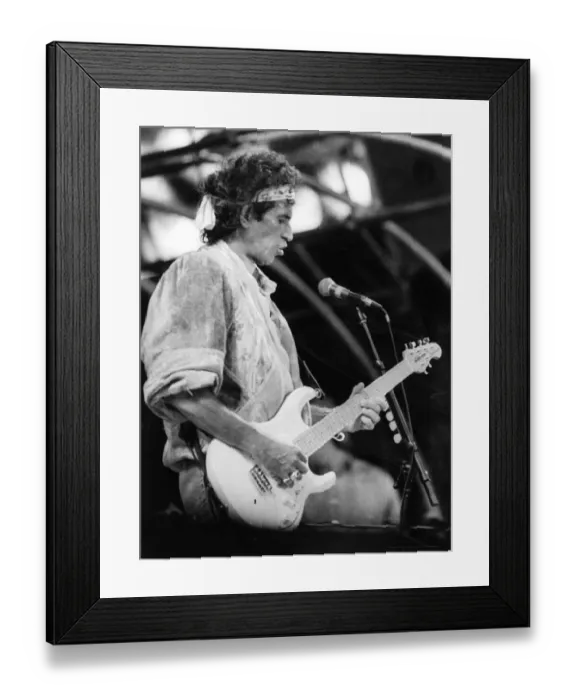 Framed Print : Rolling Stones - Cardiff - 17th July 1990 - Cardiff Arms Park - picture shows Keith Framed Print : Rolling Stones - Cardiff - 17th July 1990 - Cardiff Arms Park - picture shows Keith