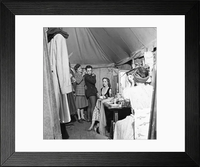 Framed Print : Production of the famous Shakespeare play As You Like It Framed Print : Production of the famous Shakespeare play As You Like It
