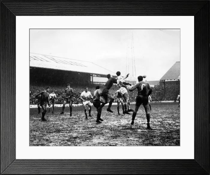 Framed Print : 4th Round - Bob Wilson, the Cardiff goalkeeper clears the ball during a last minute Man Framed Print : 4th Round - Bob Wilson, the Cardiff goalkeeper clears the ball during a last minute Man