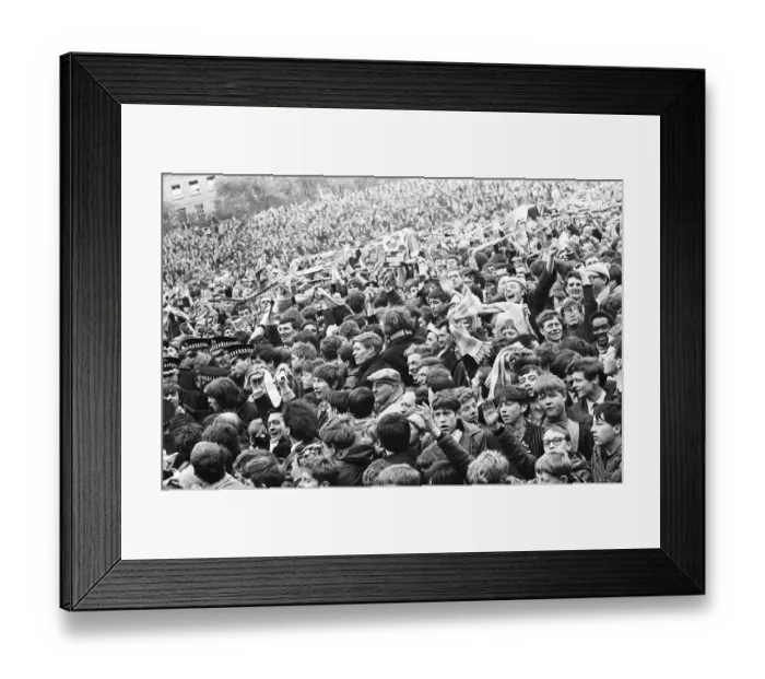 Framed Print : 1968 League Division One match. Newcastle United 3 v Manchester City 4 Framed Print : 1968 League Division One match. Newcastle United 3 v Manchester City 4