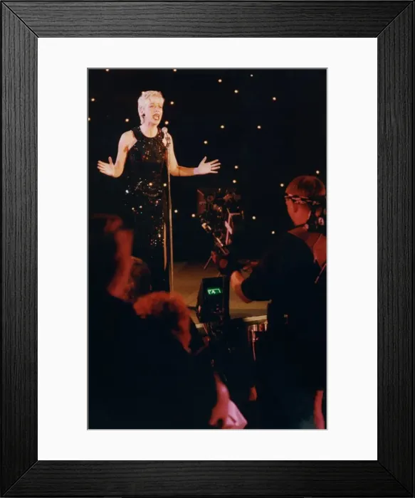 Framed Print : Denise Welch filming the video for her new single, a version of the Dusty Springfield Framed Print : Denise Welch filming the video for her new single, a version of the Dusty Springfield