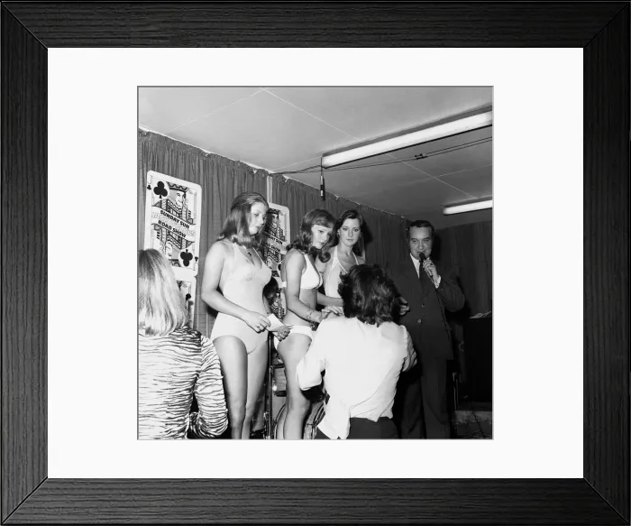 Framed Print : A traditional North East night on the town - The Sunday Sun Jack O Framed Print : A traditional North East night on the town - The Sunday Sun Jack O