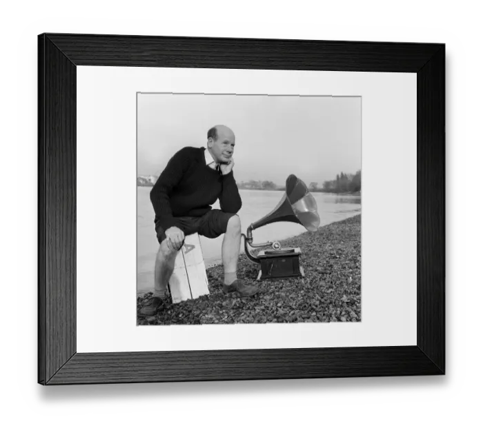 Framed Print : Roy Plomley Radio 4 desert Island Discs Presenter Jan 1967 looks shipwrecked on a desert