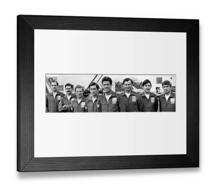 Framed Print : Squadron Leader Dennis Hazell (centre), pictured with his fellow Red Arrows pilots