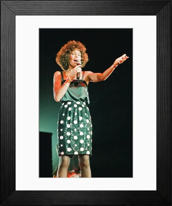 Framed Print : Whitney Houston in Concert at the National Exhibition Centre, Birmingham, 27th April 1988 Framed Print : Whitney Houston in Concert at the National Exhibition Centre, Birmingham, 27th April 1988