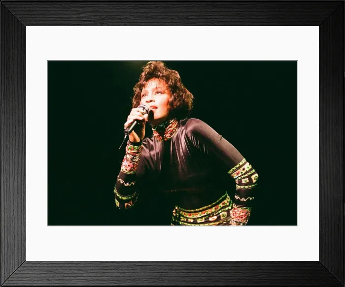 Framed Print : Whitney Houston in Concert at Earls Court Exhibition Centre, London, 5th November 1993 Framed Print : Whitney Houston in Concert at Earls Court Exhibition Centre, London, 5th November 1993