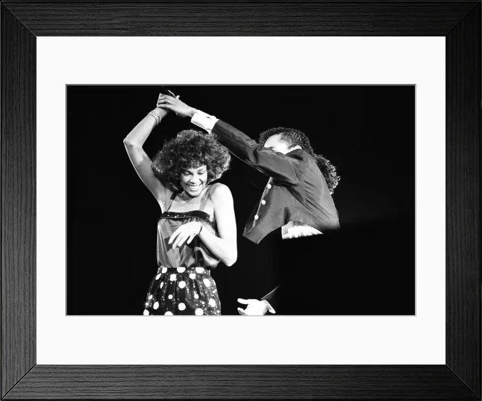 Framed Print : Whitney Houston in Concert at the National Exhibition Centre, Birmingham, 27th April 1988 Framed Print : Whitney Houston in Concert at the National Exhibition Centre, Birmingham, 27th April 1988