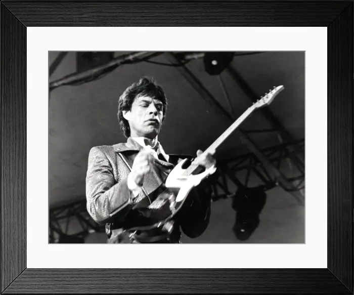 Framed Print : Rolling Stones - Wembley - 4th July 1990 - Mick Jagger - WME Copyright Image - Pictures Framed Print : Rolling Stones - Wembley - 4th July 1990 - Mick Jagger - WME Copyright Image - Pictures