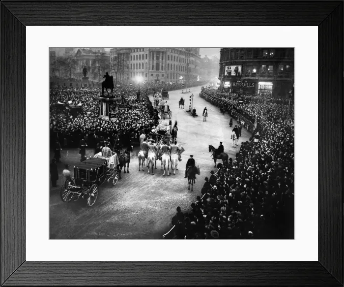 Framed Print : King George VI and Queen Elizabeth Proclamation parade through Trafalgar Square London Framed Print : King George VI and Queen Elizabeth Proclamation parade through Trafalgar Square London