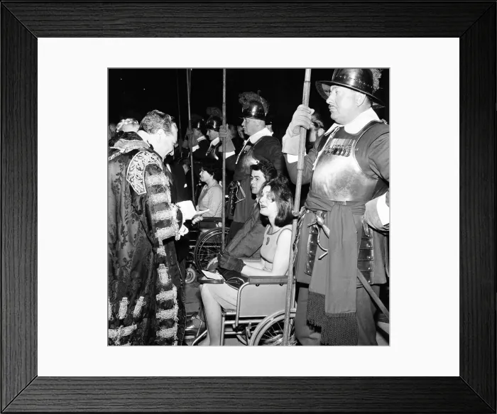 Framed Print : British Para Olympians, guest of honour of the Lord Mayor of London, at Mansion House