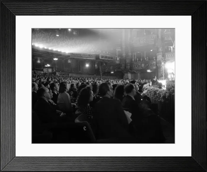 Framed Print : The Daily Herald Radio Show at the London Palladium. 2nd October 1949 Framed Print : The Daily Herald Radio Show at the London Palladium. 2nd October 1949