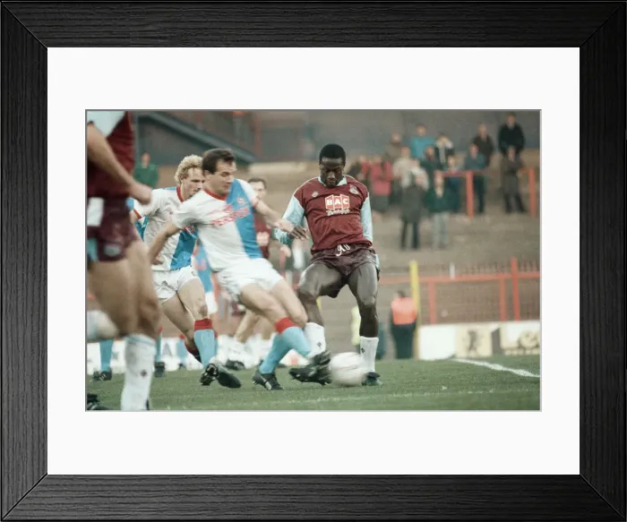 Framed Print : Blackburn Rovers v West Ham league match at Ewood Park, Saturday 25th November 1989